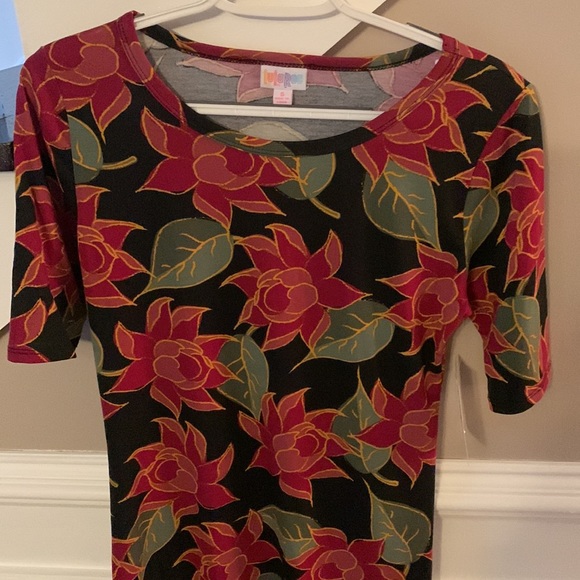 NWT LulaRoe Women’s Size Small Floral Julia Pencil Dress. - Picture 2 of 4